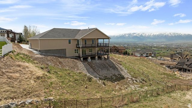 2275 E MEADOWLARK LN, North Logan, UT 84341