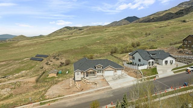 2275 E MEADOWLARK LN, North Logan, UT 84341