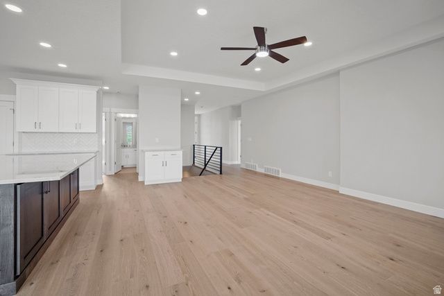 2275 E MEADOWLARK LN, North Logan, UT 84341