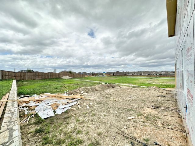 655 Elephant Island LOOP, Kyle, TX 78640