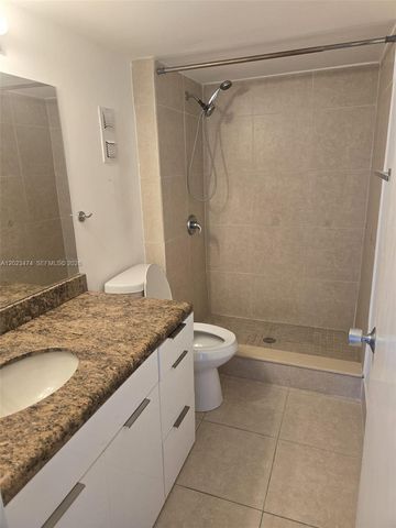 16950 W Dixie Hwy B320, North Miami Beach, FL 33160
