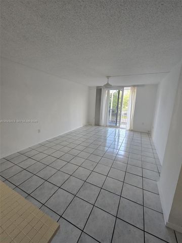 16950 W Dixie Hwy B320, North Miami Beach, FL 33160
