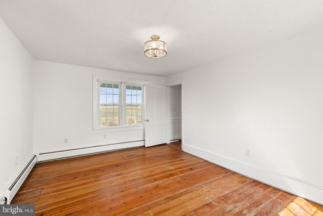 3345 CONICVILLE RD, Mount Jackson, VA 22842