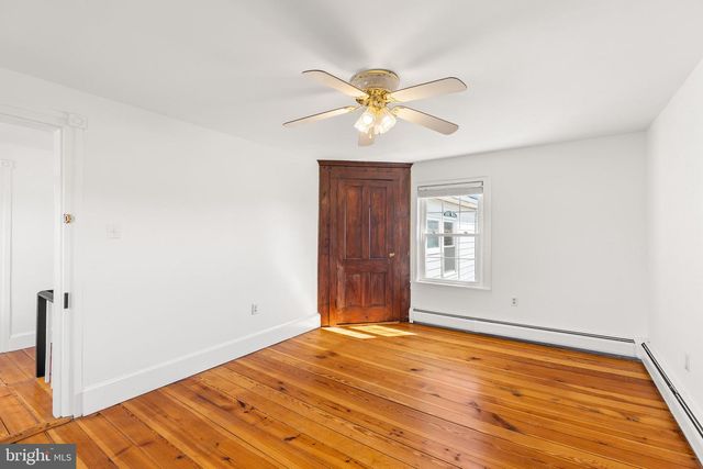 3345 CONICVILLE RD, Mount Jackson, VA 22842