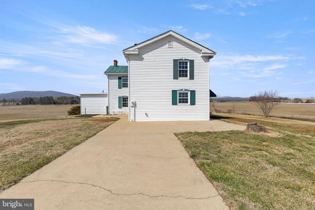 3345 CONICVILLE RD, Mount Jackson, VA 22842