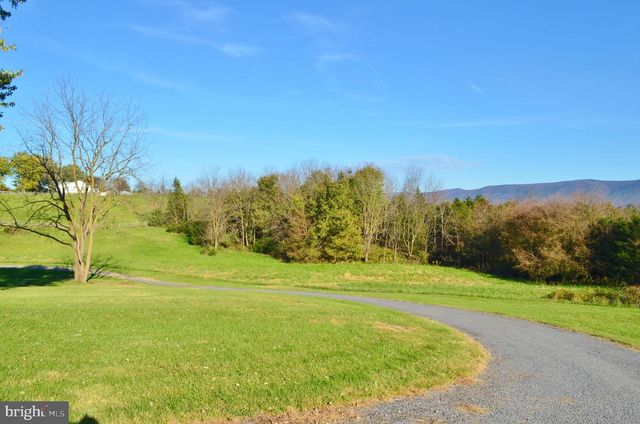 3345 CONICVILLE RD, Mount Jackson, VA 22842