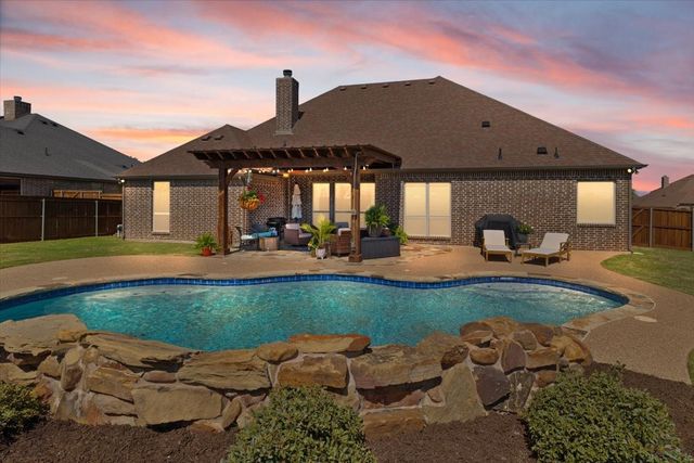 123 Claremont Drive, Ovilla, TX 75154