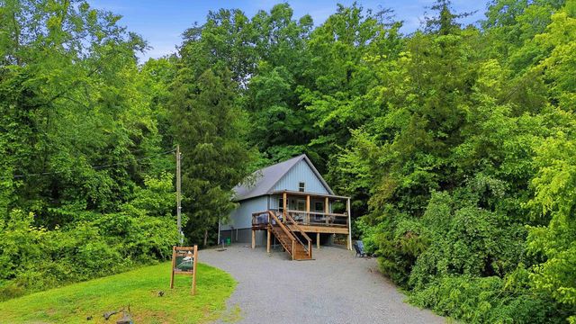 707 Little Indian Drive, Jamestown, KY 42629