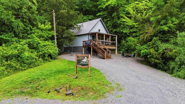 707 Little Indian Drive, Jamestown, KY 42629