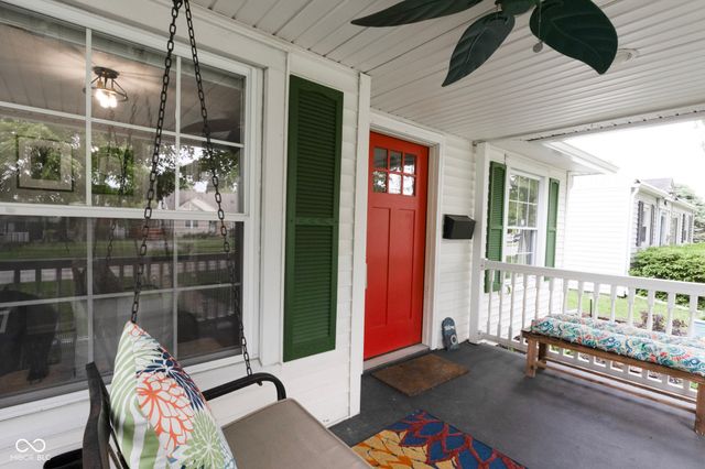 2305 Caldwell Place, Columbus, IN 47201