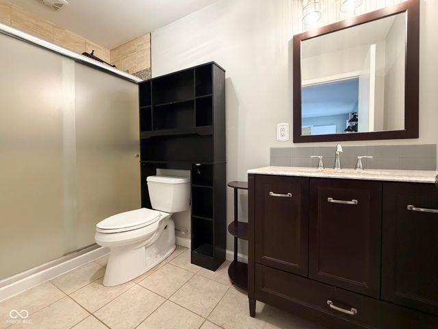 2305 Caldwell Place, Columbus, IN 47201