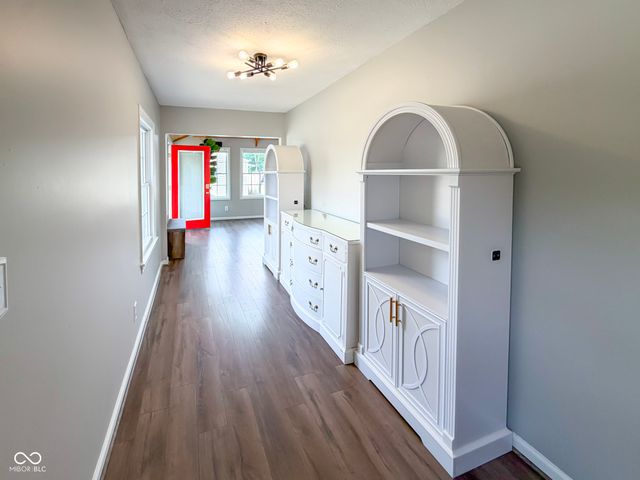 2305 Caldwell Place, Columbus, IN 47201