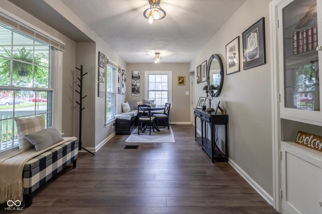2305 Caldwell Place, Columbus, IN 47201