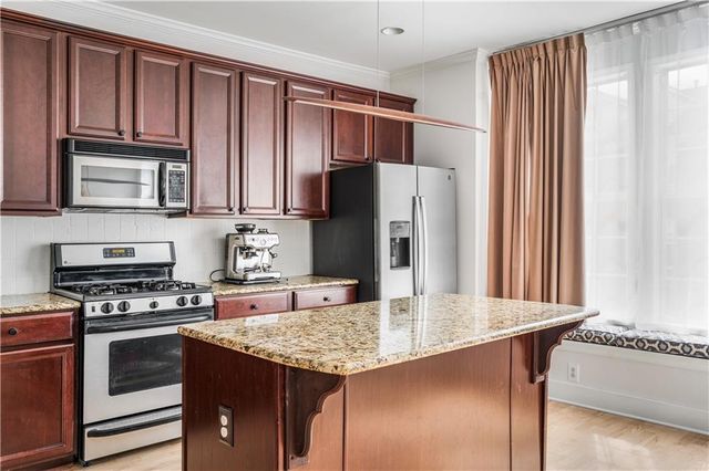 3743 Chattahoochee Summit Dr SE, Atlanta, GA 30339