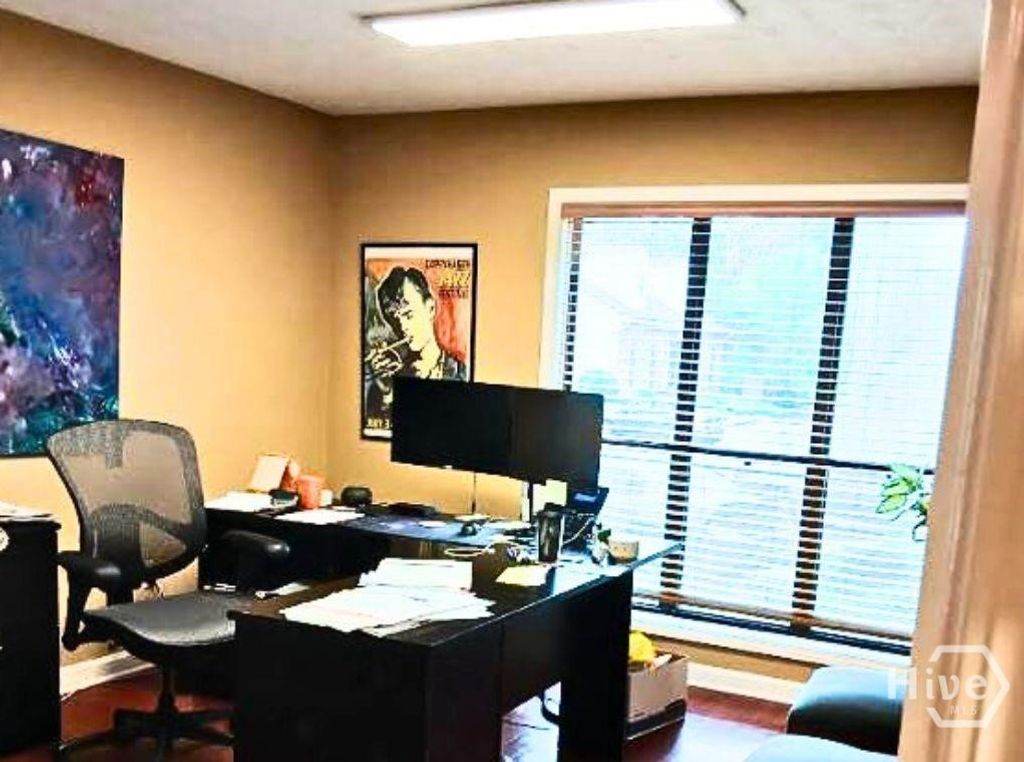 Image 19 of property listing at 351 Commerce Place E, Savannah, GA 31406