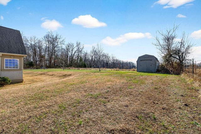 205 Lbl Dr, Mcminnville, TN 37110
