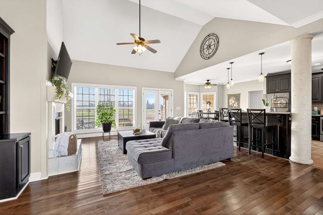 205 Lbl Dr, Mcminnville, TN 37110