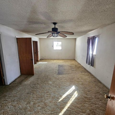 1906 N WASHINGTON Street, Amarillo, TX 79107