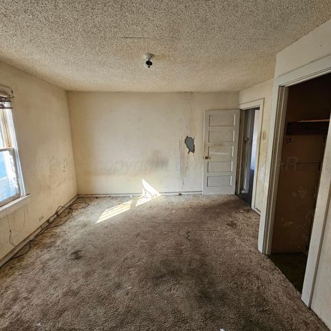 1906 N WASHINGTON Street, Amarillo, TX 79107