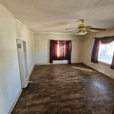 1906 N WASHINGTON Street, Amarillo, TX 79107