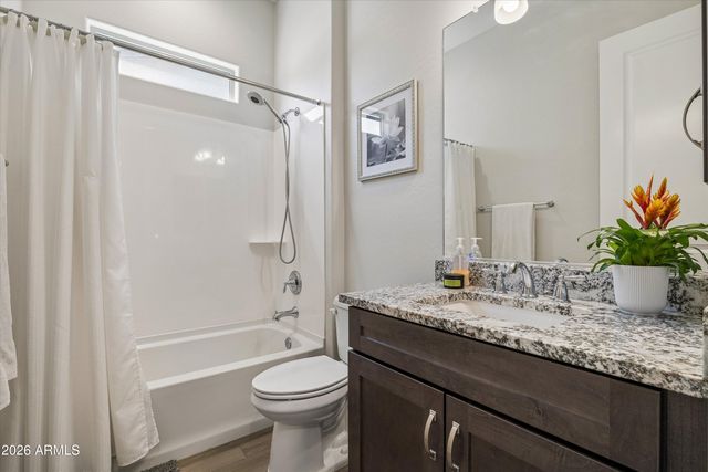 18422 N 65TH Place, Phoenix, AZ 85054