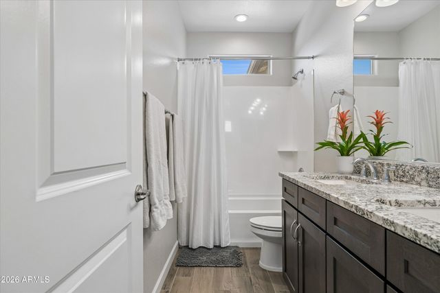 18422 N 65TH Place, Phoenix, AZ 85054