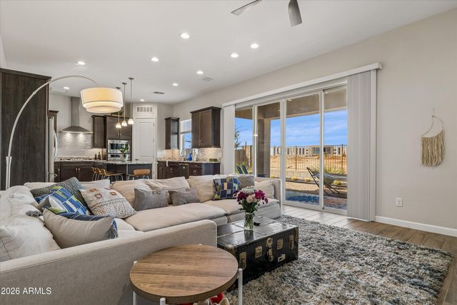 18422 N 65TH Place, Phoenix, AZ 85054