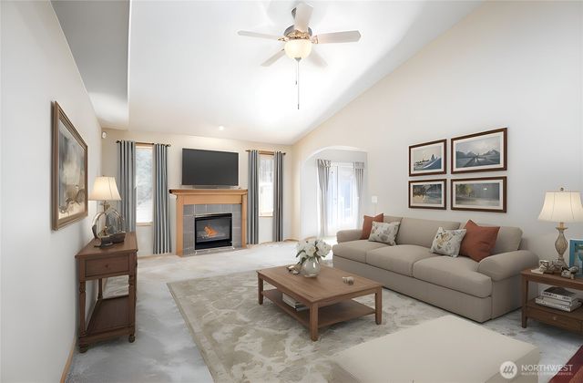 2703 5th Street SW, Puyallup, WA 98373