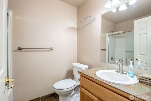 2703 5th Street SW, Puyallup, WA 98373