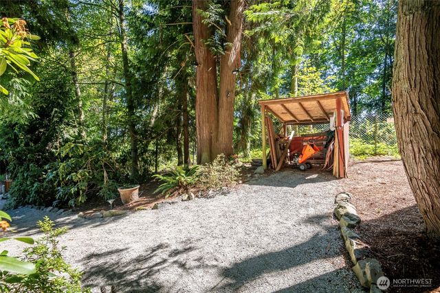 2703 5th Street SW, Puyallup, WA 98373