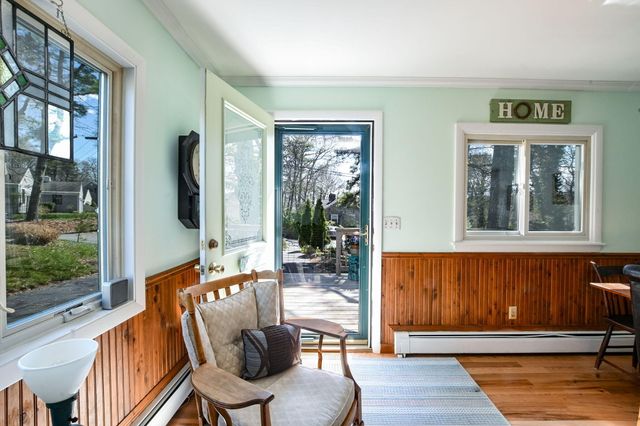 33 Lorraine Road, Teaticket, MA 02536