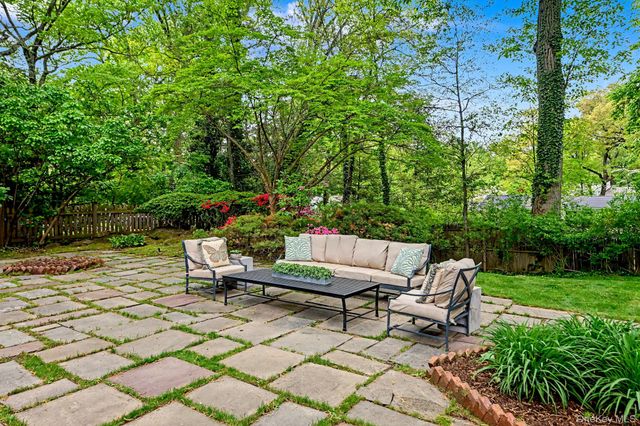 56 Woodlawn Avenue, New Rochelle, NY 10804