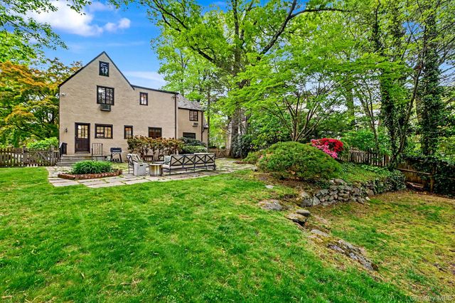 56 Woodlawn Avenue, New Rochelle, NY 10804