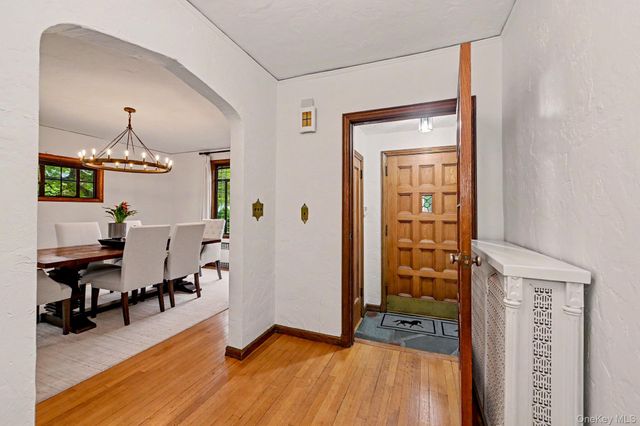 56 Woodlawn Avenue, New Rochelle, NY 10804