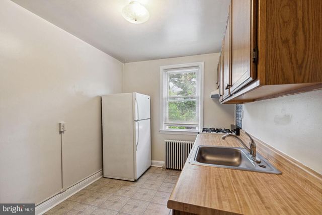 902 ELM RIDGE AVE, Baltimore, MD 21229