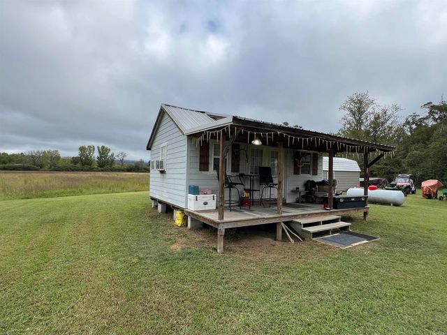 181 Polk Road 127, Mena, AR 71953