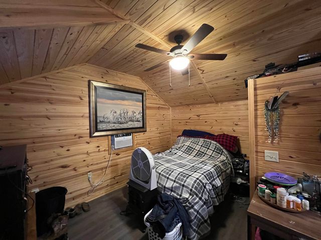 181 Polk Road 127, Mena, AR 71953