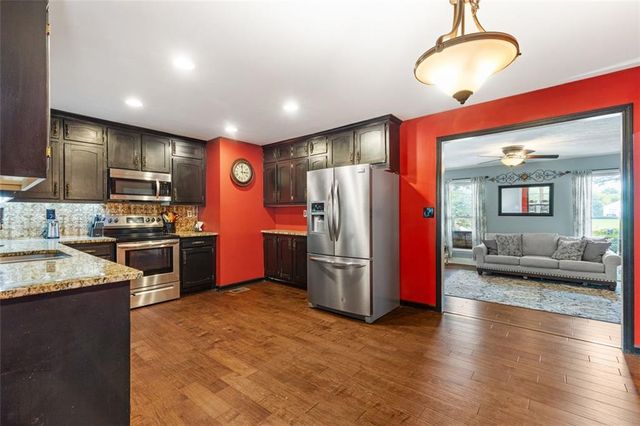 11952 E CHEROKEE Drive, Ball Ground, GA 30107
