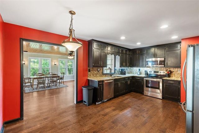 11952 E CHEROKEE Drive, Ball Ground, GA 30107