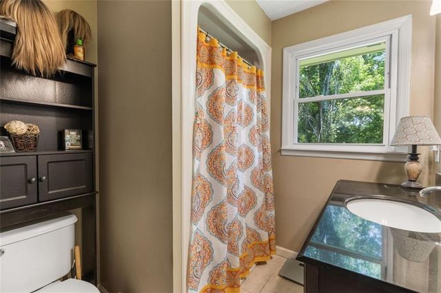11952 E CHEROKEE Drive, Ball Ground, GA 30107