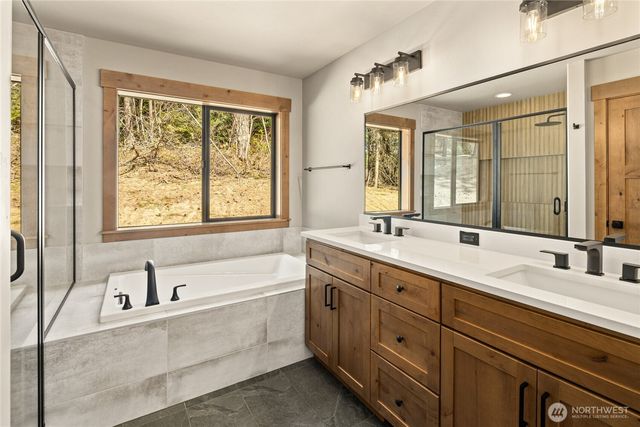 121 Bitterroot Lane, Ronald, WA 98940