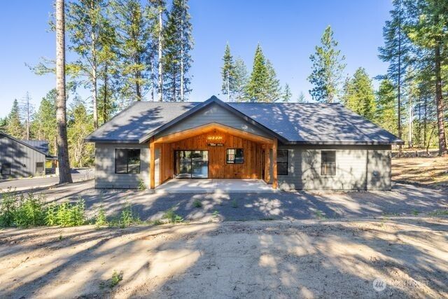 121 Bitterroot Lane, Ronald, WA 98940