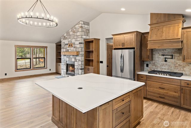 121 Bitterroot Lane, Ronald, WA 98940