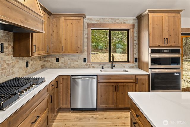 121 Bitterroot Lane, Ronald, WA 98940