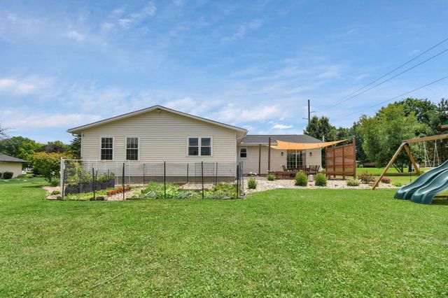 562 Knoll Drive, Granville, OH 43023