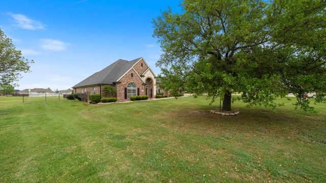 8789 Colonial Drive, Crandall, TX 75114
