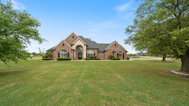 8789 Colonial Drive, Crandall, TX 75114