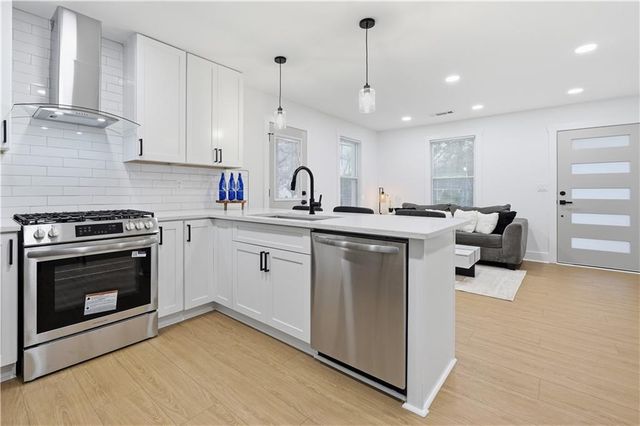 1968 Don Juan Lane, Decatur, GA 30032