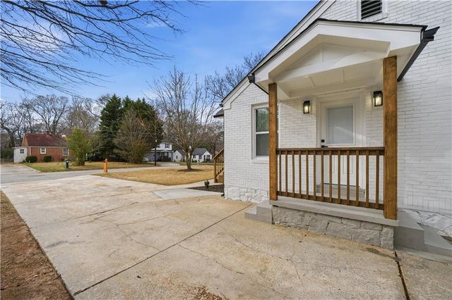 1968 Don Juan Lane, Decatur, GA 30032