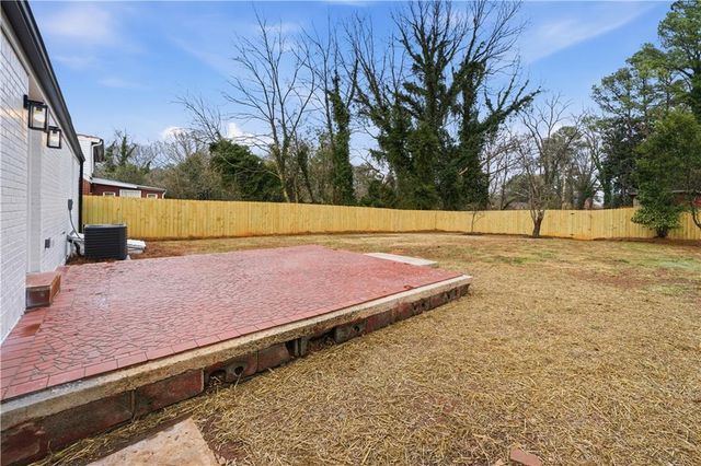 1968 Don Juan Lane, Decatur, GA 30032